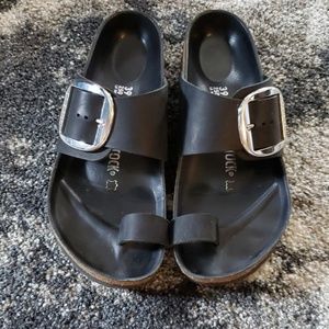 Black Big Buckle Birkenstocks 39